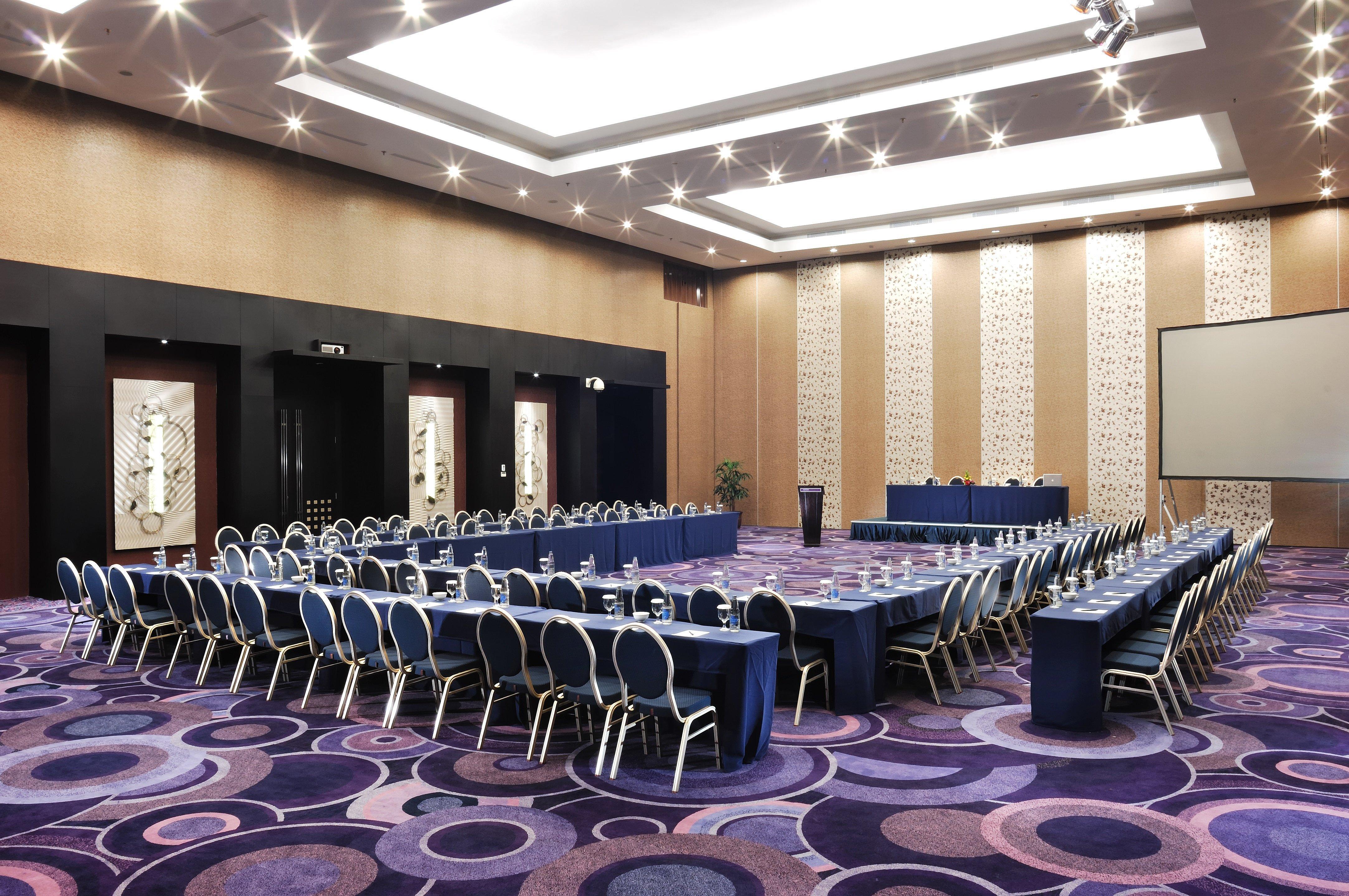 Holiday Inn Bandung Pasteur By Ihg Εξωτερικό φωτογραφία