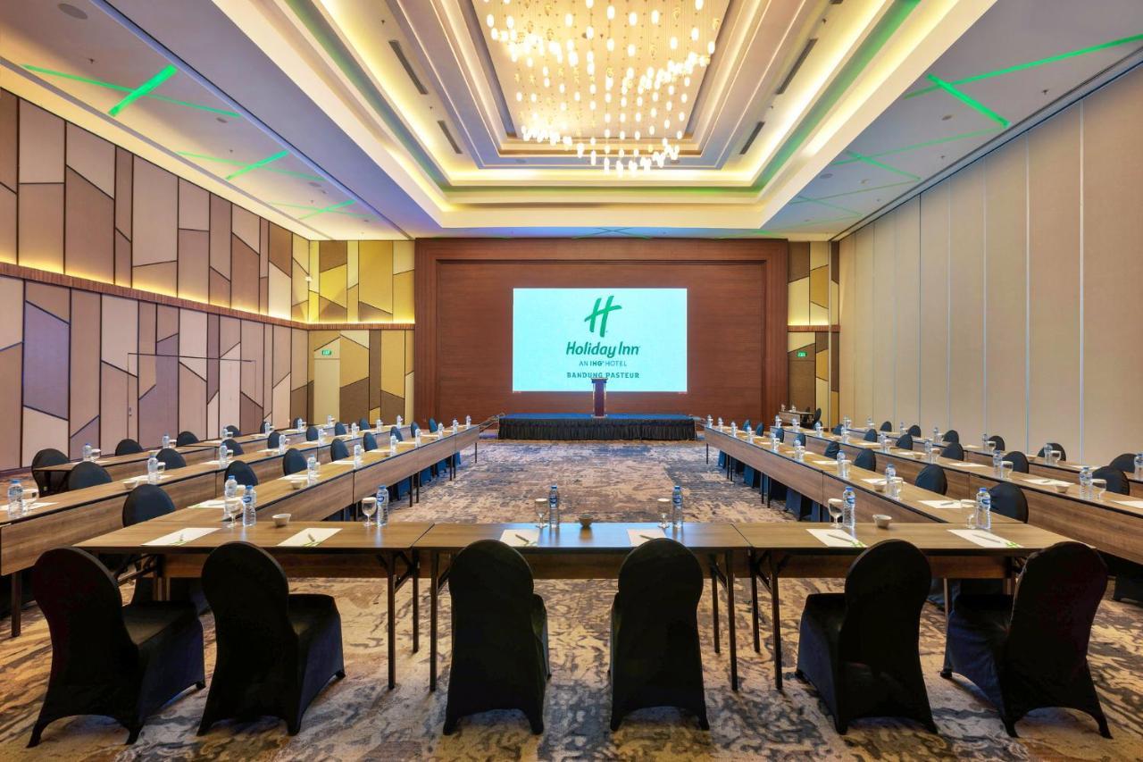 Holiday Inn Bandung Pasteur By Ihg Εξωτερικό φωτογραφία